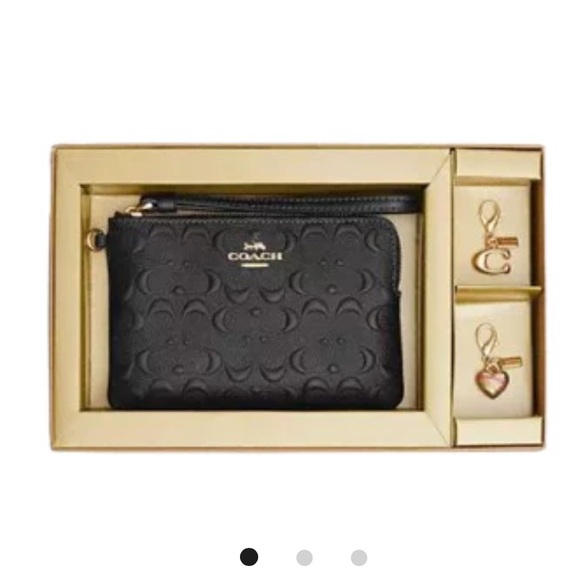 NEW Coach Boxed Corner Zip Wristlet In Signature Leather CF358 Black -New w tags - Picture 5 of 9